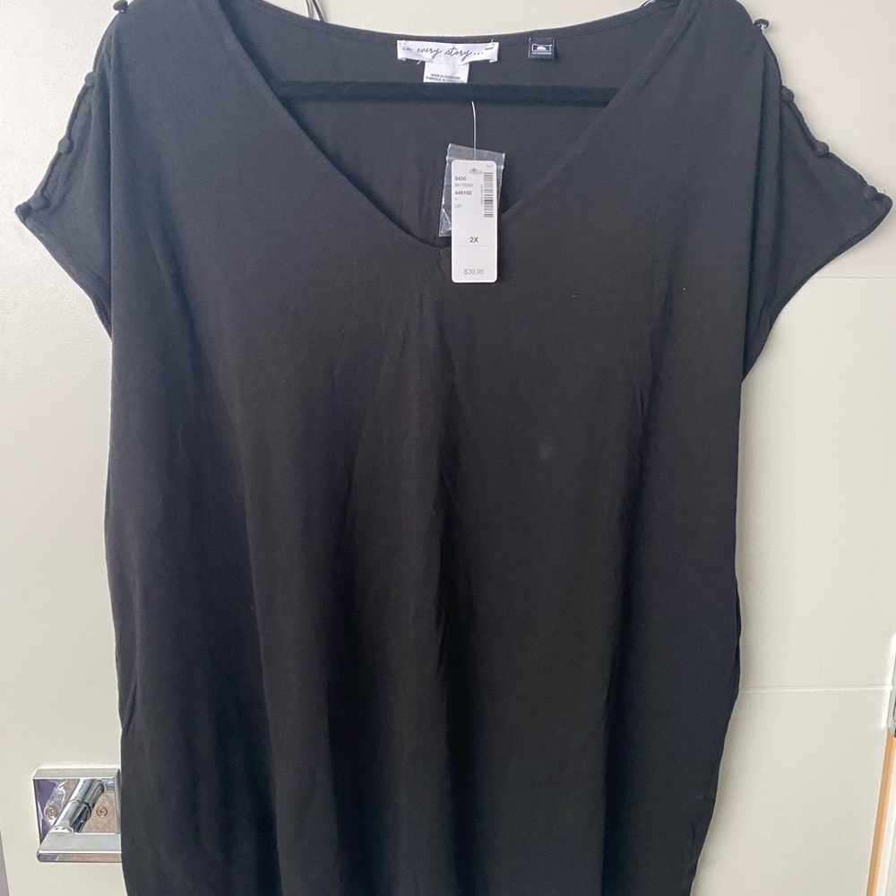 NEW w tag Black shirt with buttons along shoulders